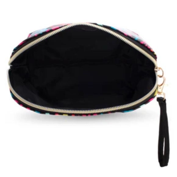 Juicy Couture Multicolor Zebra Print makeup Wristlet - Picture 2 of 3